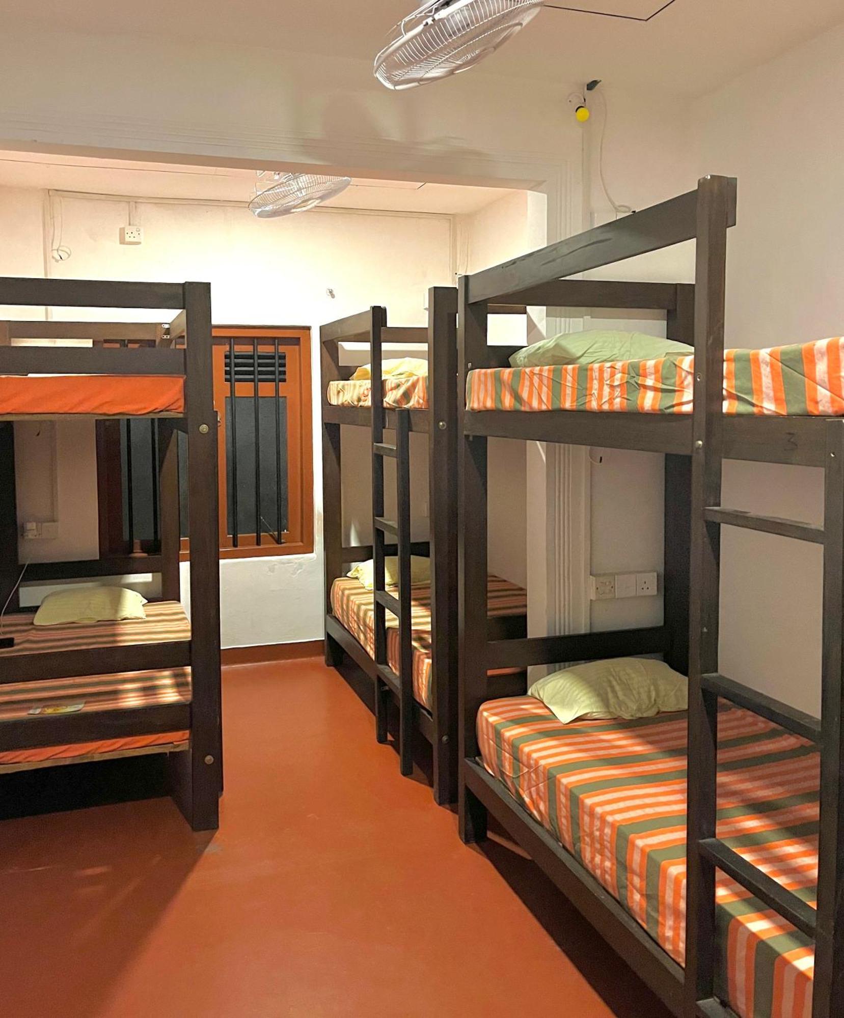One More Day Hostel Weligama Luaran gambar
